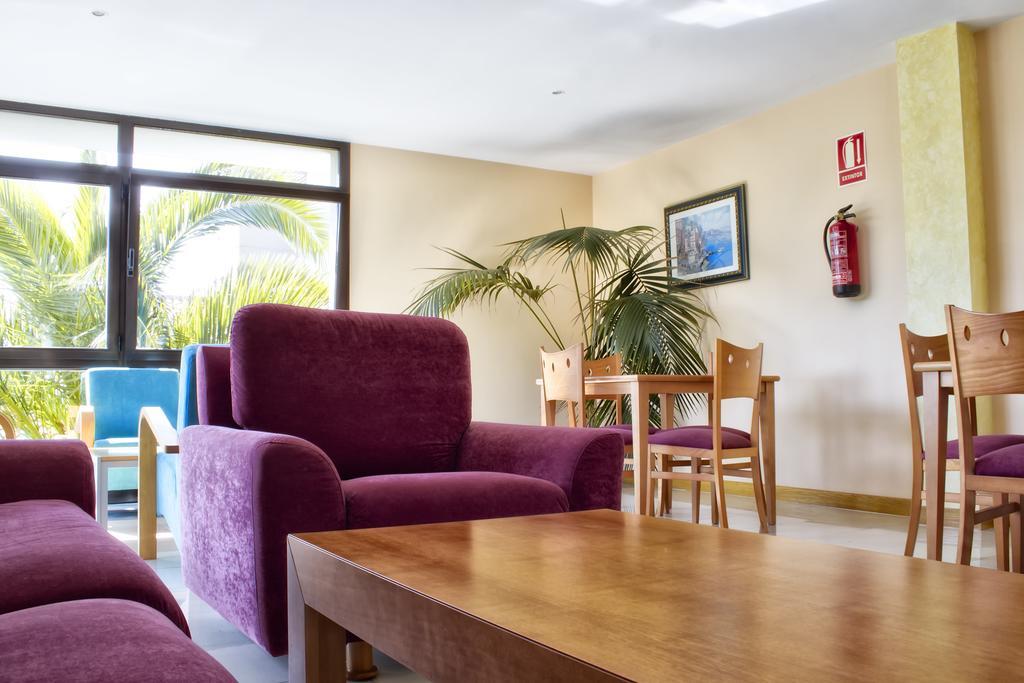 Hotel Terenes Costa Extérieur photo
