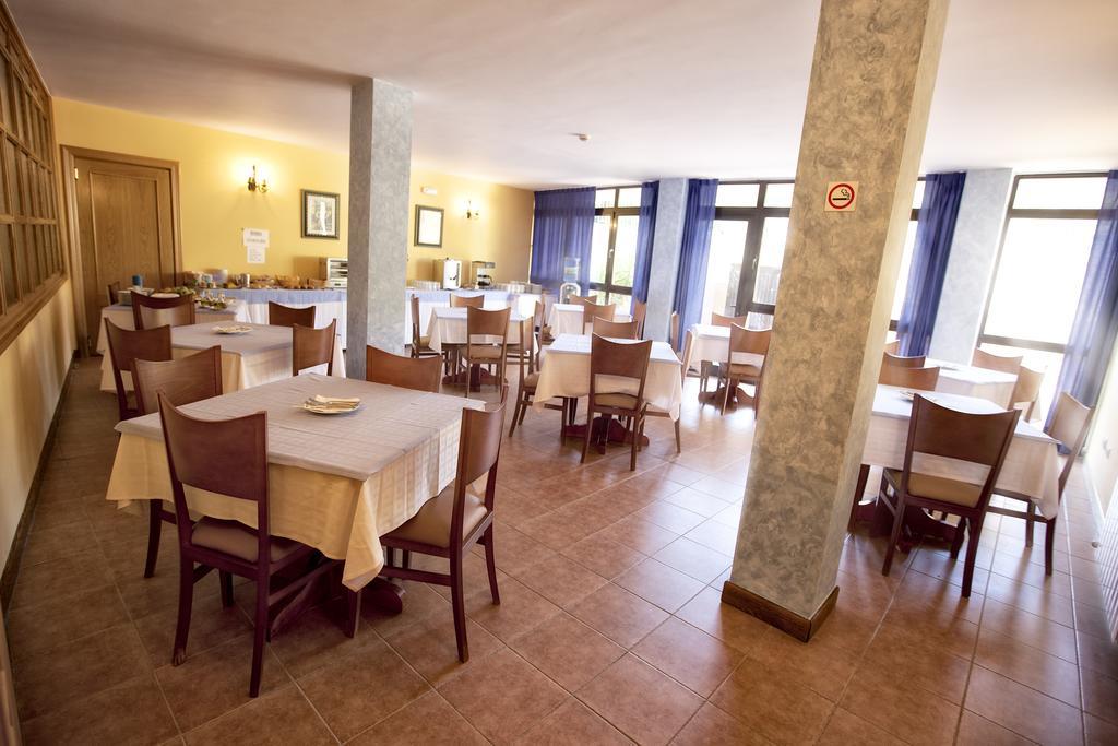 Hotel Terenes Costa Extérieur photo